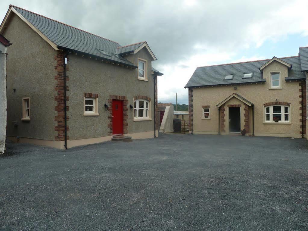 Oatlands Self Catering Cottages Maze Exterior photo